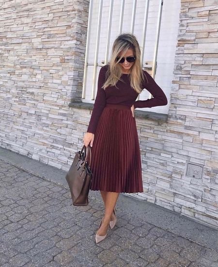 Pleated Skirt curated on LTK Pleated Skirt curated on LTK - maroon skirt outfit
