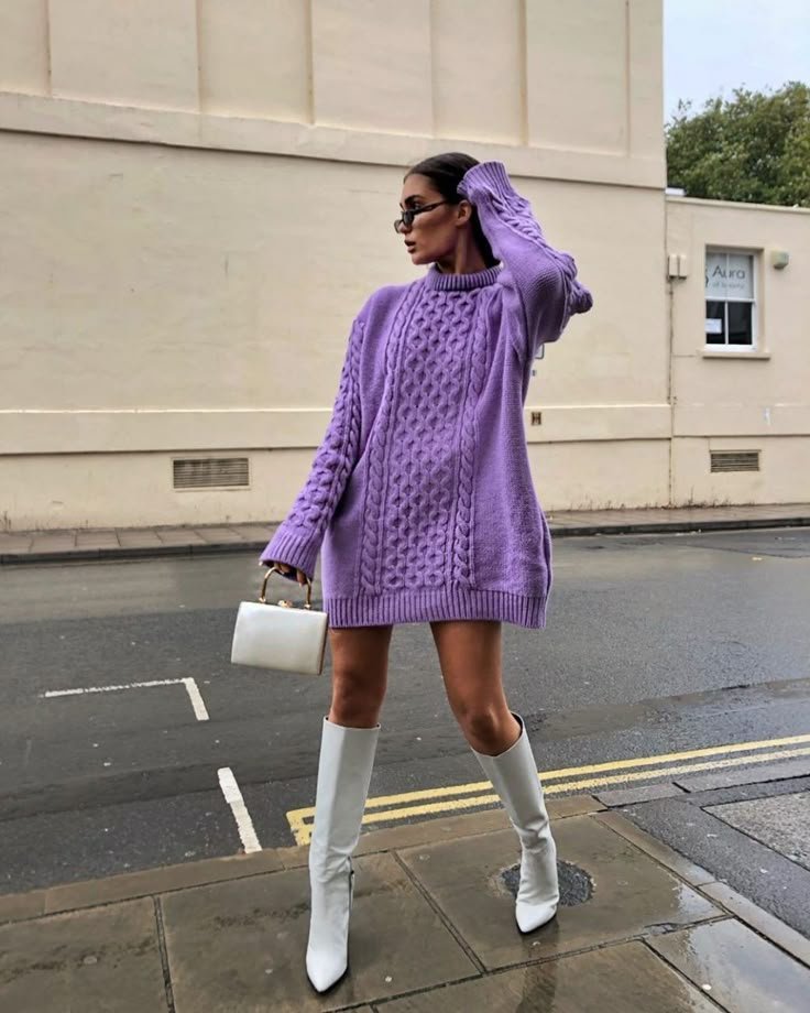 35 Ways to Style Oversized Sweaters in 2020 - Fashion Inspiration and  Discovery - cute sweaters outfits aesthetic