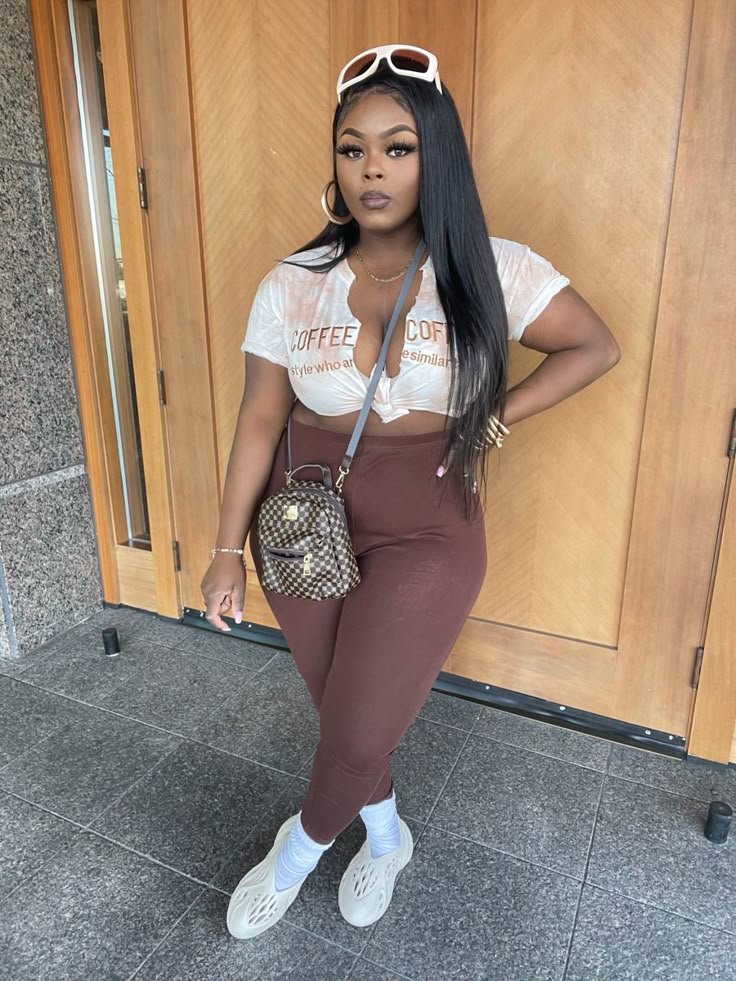 How to style brown leggings( black girl ) - brown leggings outfit casual