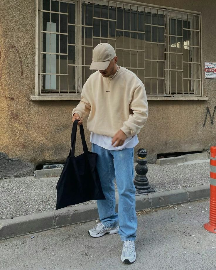 Pin by Duver Ayoví Jenner on Fashion Boy | Winter outfits men, Street style outfits men, Men fashion casual outfits Pin by Duver Ayoví Jenner on Fashion Boy | Winter outfits men, Street style outfits men, Men fashion casual outfits - cream sweater outfits