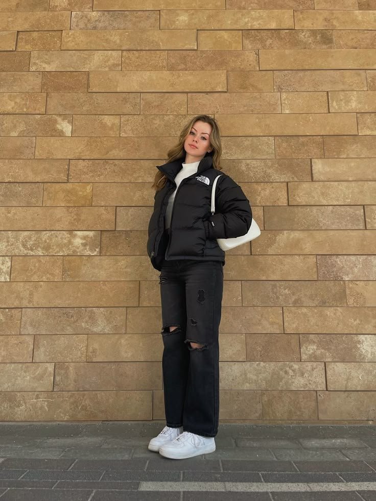 trendy winter outfit - cropped puffer jacket outfit