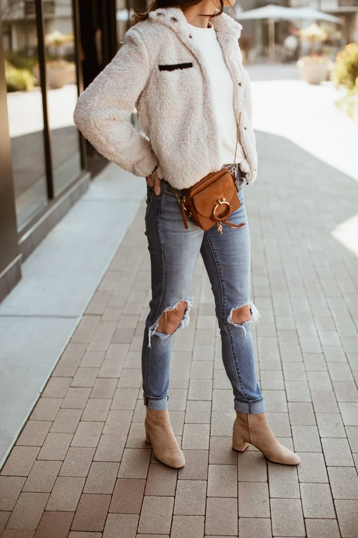 Casual Style with Creamy White Shearling Jacket — Tyler Harless Casual Style with Creamy White Shearling Jacket — Tyler Harless - fleece jacket outfit