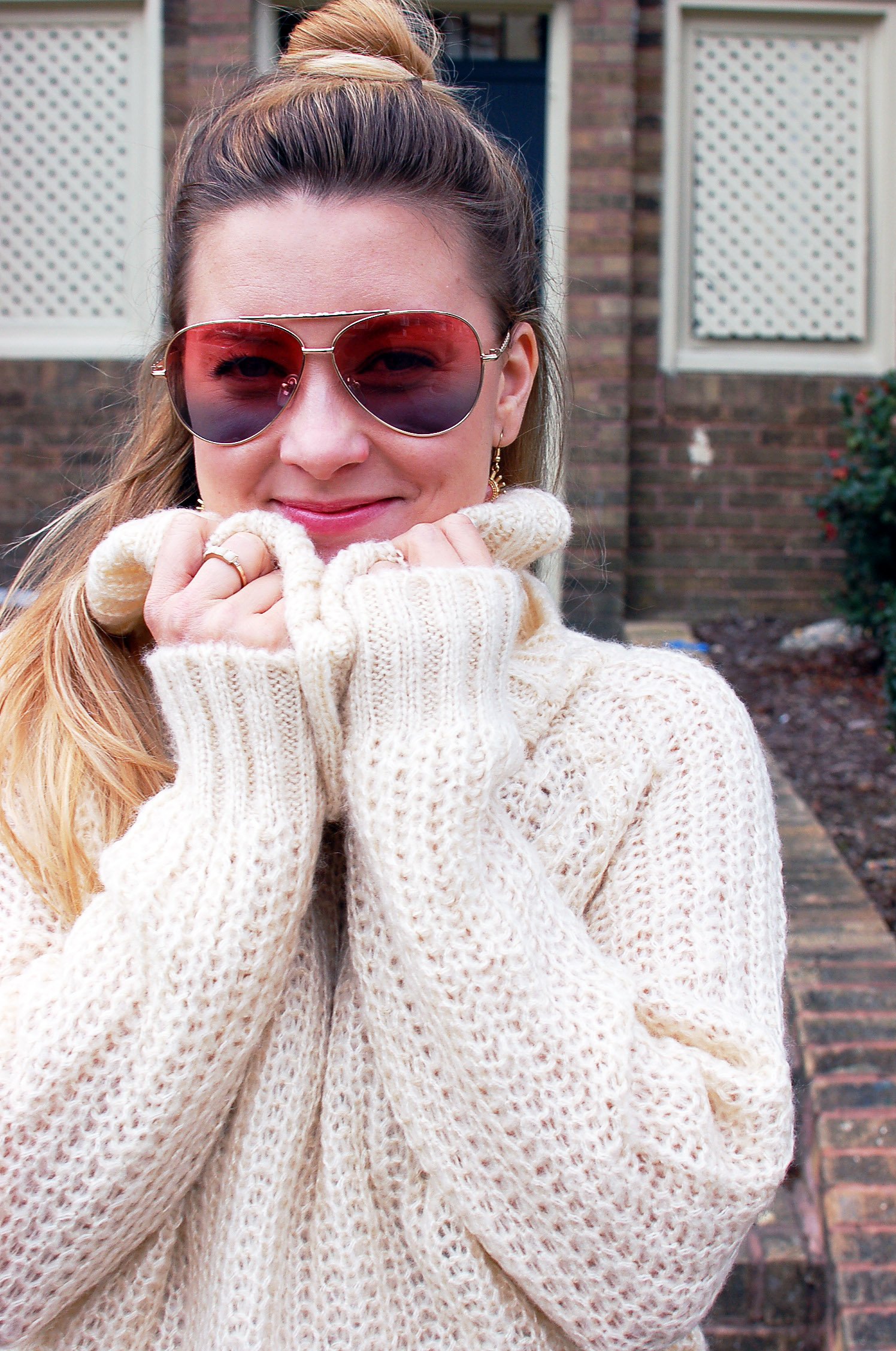 A Cozy Sweater and Velvet Mini Skirt - Sweet Sauce Blog A Cozy Sweater and Velvet Mini Skirt - Sweet Sauce Blog - cream sweater outfits