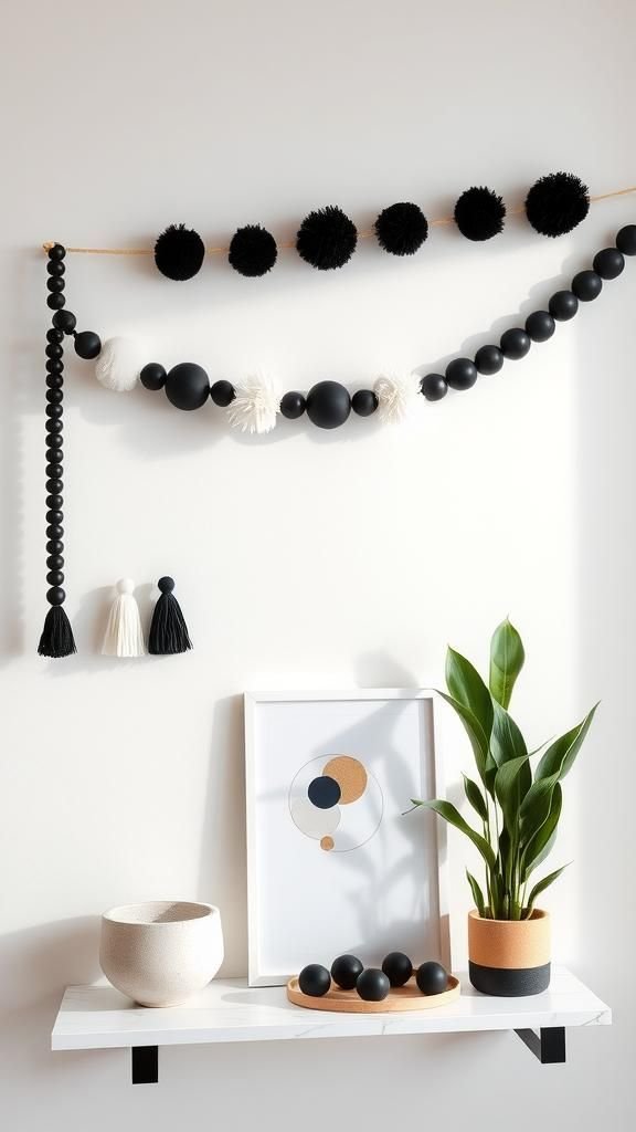 Graphic Black And White Minimalist Statement Strand