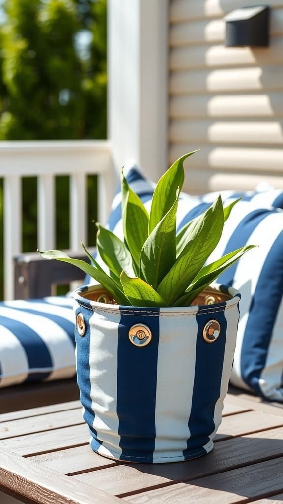 Outdoor Stripe Sunbrella Wrap With Marine Touch