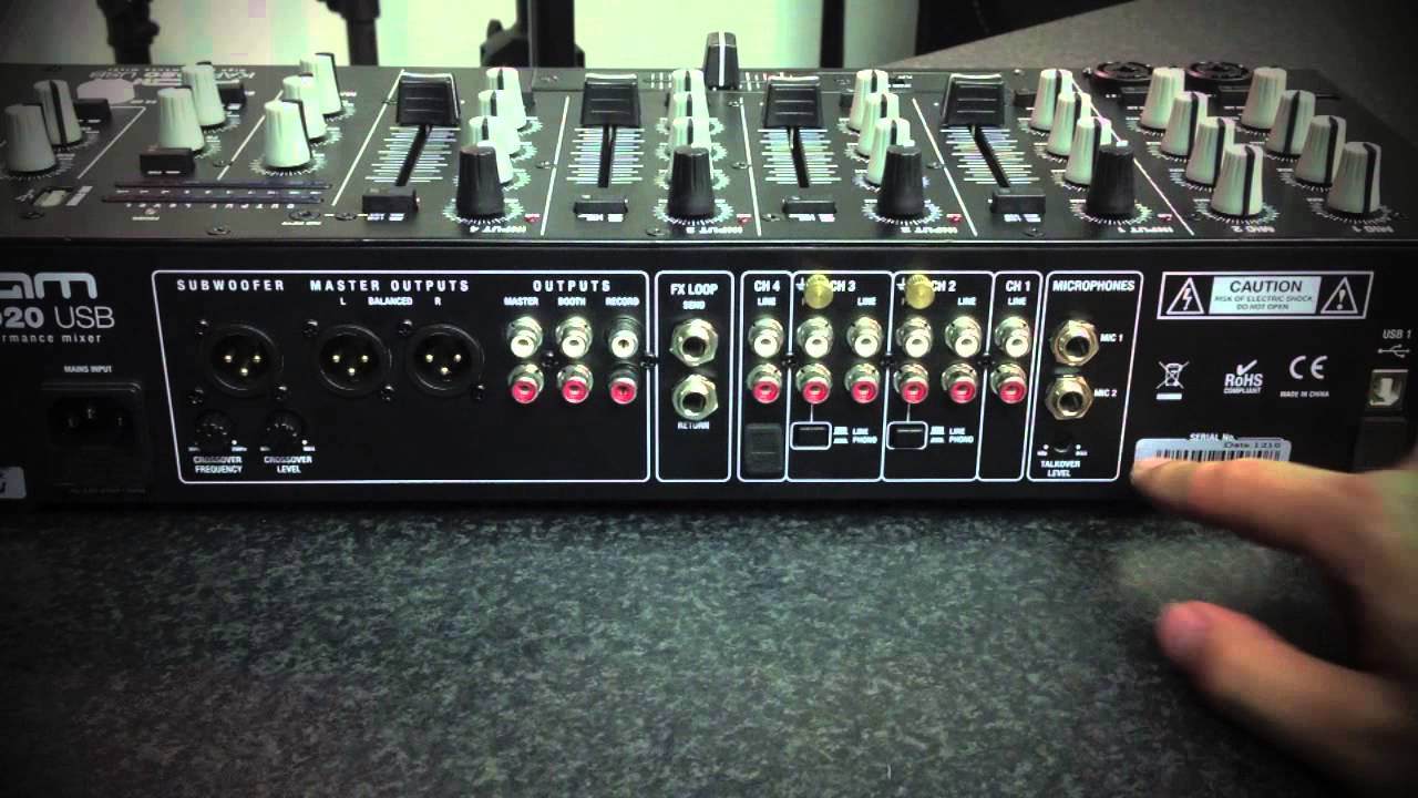 DJ Mixer Input and output