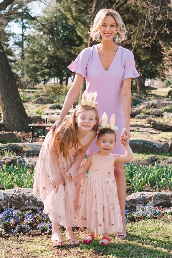 Coordinated Easter Family Outfits