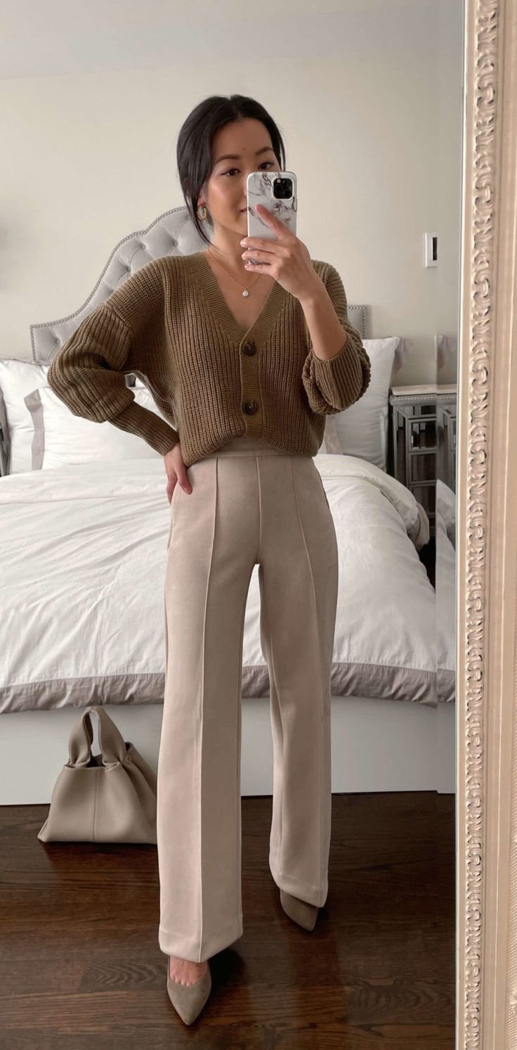 Unique Ways to Style a Cropped Cardigan - Petite Style Unique Ways to Style a Cropped Cardigan - Petite Style - tan cardigan outfit
