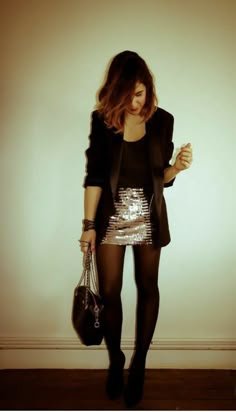 gold skirt outfit