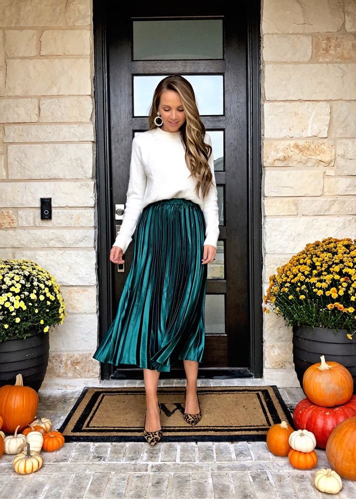 What I Wore On Instagram Last Week - Merrick's Art What I Wore On Instagram Last Week - Merrick's Art - long skirt and sweater outfit