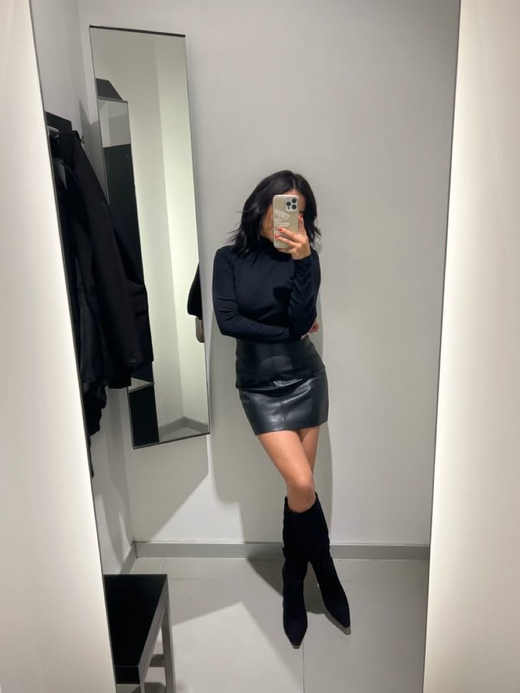 Fall fashion Fall fashion - short leather skirt outfit