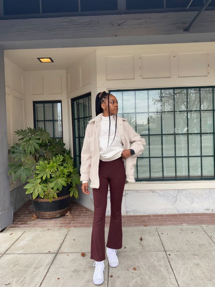 Grace Grace - brown flare leggings outfit