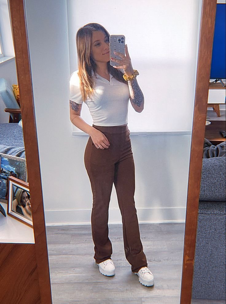 Casual outfit Casual outfit - brown flare leggings outfit