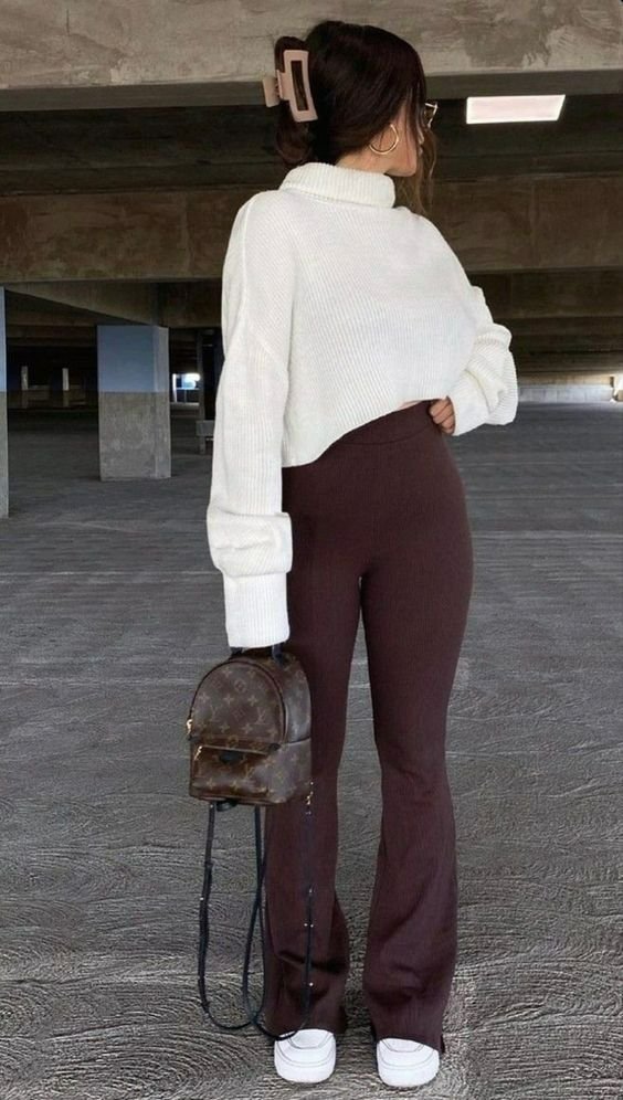 Flare Leggings#ad#flareleggings#leggings #fashiontrends#outfitideas#styleideas#fashiontips Flare Leggings#ad#flareleggings#leggings #fashiontrends#outfitideas#styleideas#fashiontips - brown flare leggings outfit