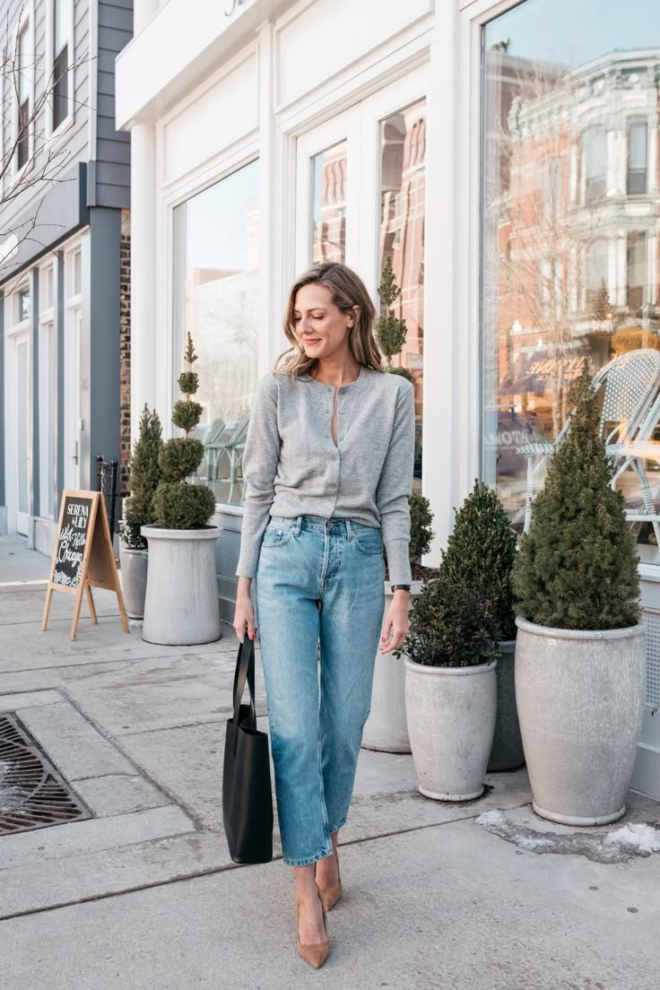 the cardigan is back how to wear with jeans - See (Anna) Jane. the cardigan is back how to wear with jeans - See (Anna) Jane. - cardigans outfit for women