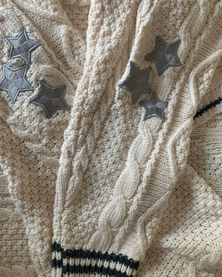 Pin page Pin page - taylor swift cardigan